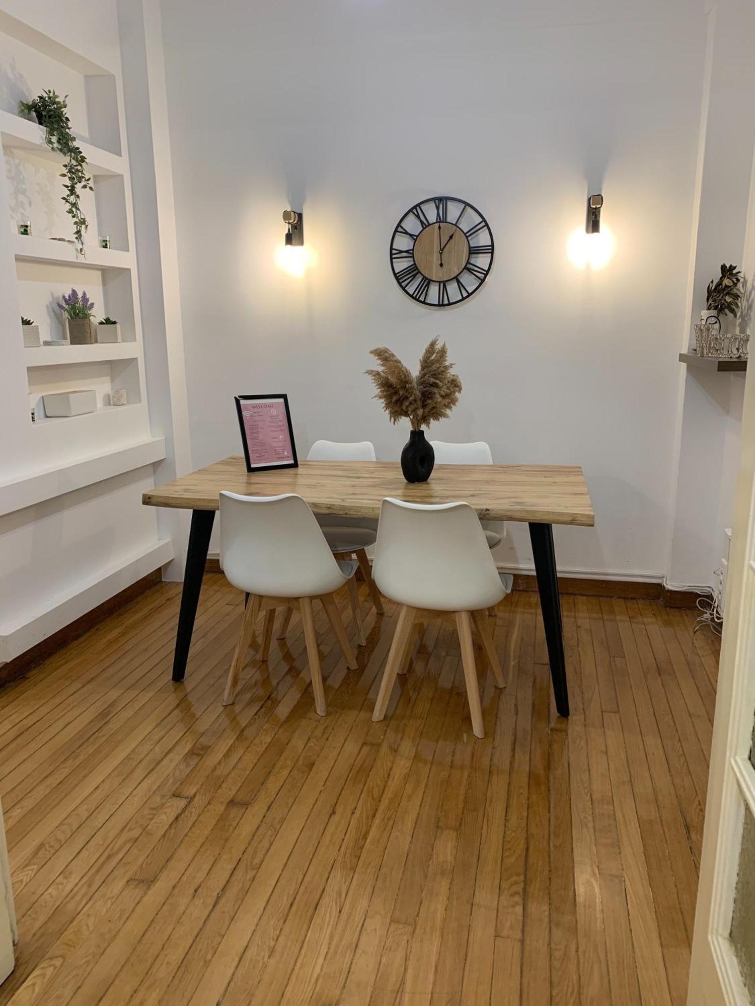 Aura Apartment At Kolonaki Athén Kültér fotó