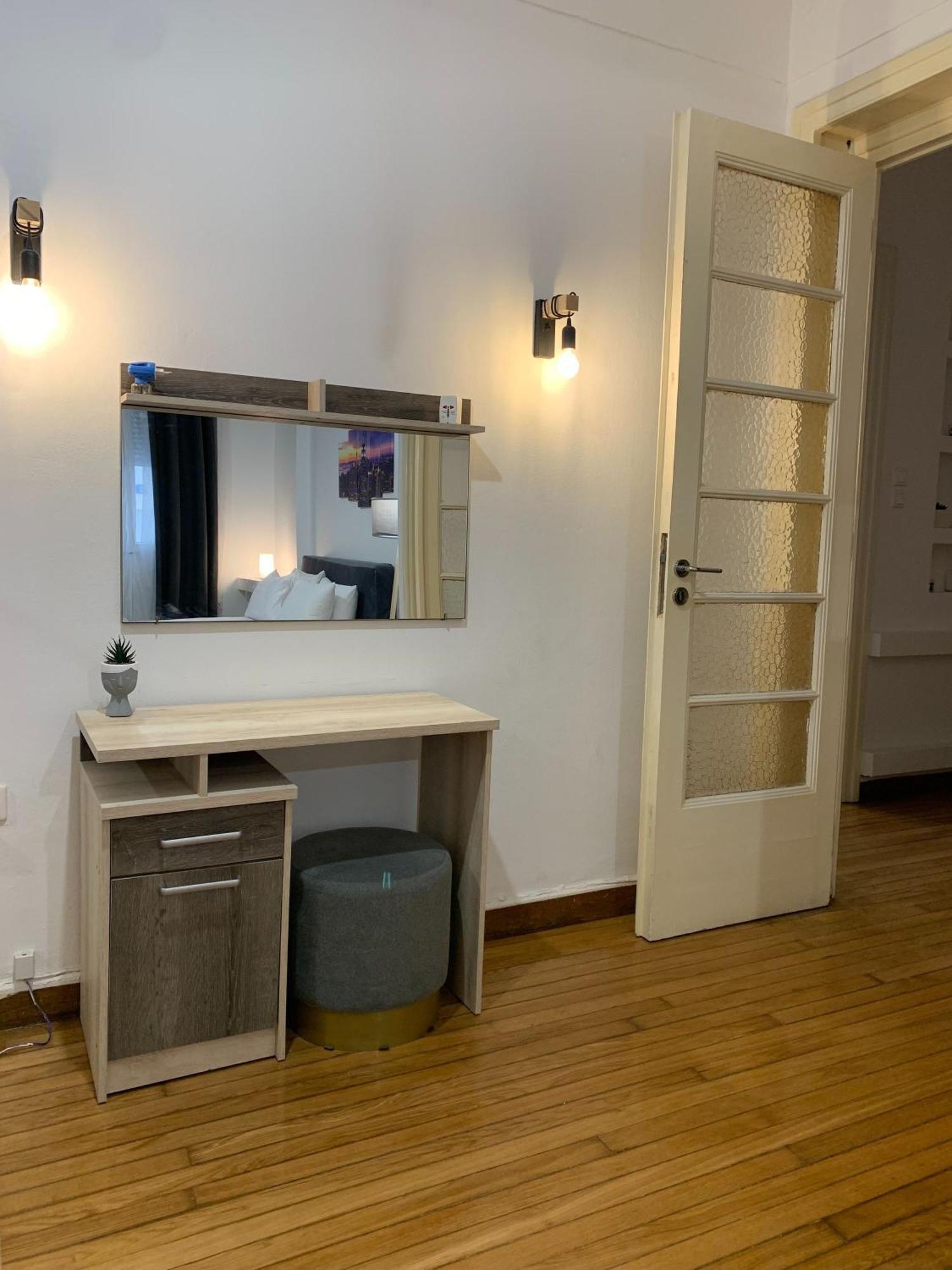 Aura Apartment At Kolonaki Athén Kültér fotó